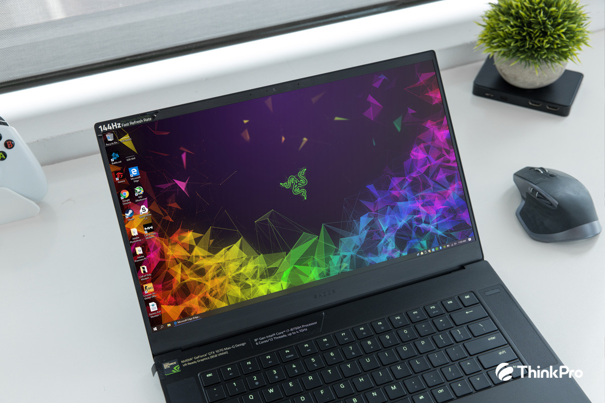 razer-blade-15-advanced-Blade15A01NS-RSQ